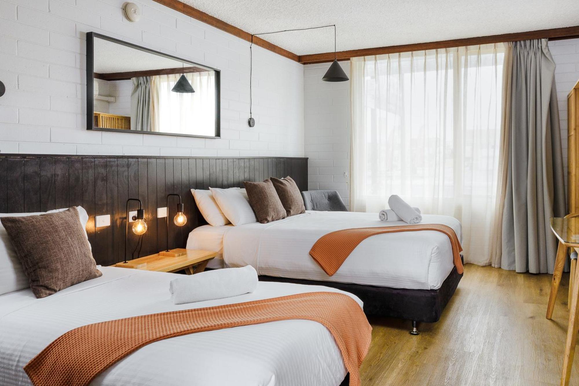 M Motel