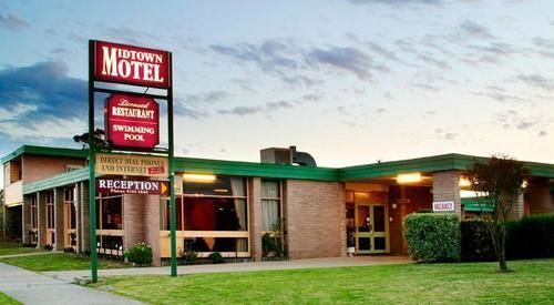 M Motel 4*